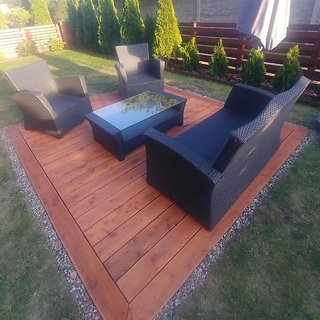 Apartament Jantar Z Ogrodem Kołobrzeg Buitenkant foto