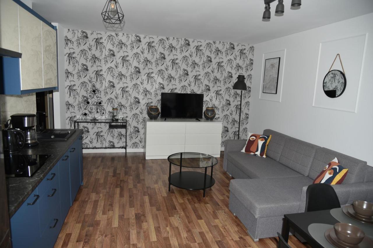 Apartament Jantar Z Ogrodem Kołobrzeg Buitenkant foto